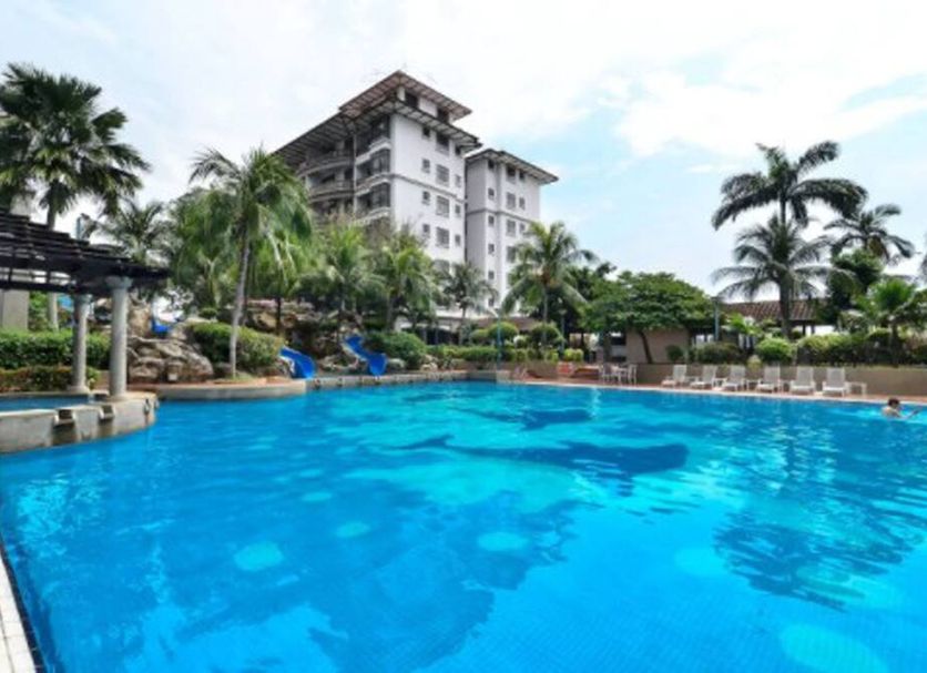 Pool Foto