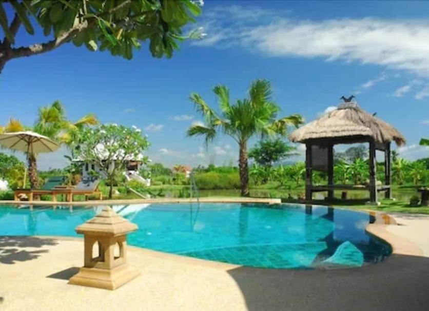 Pool Foto