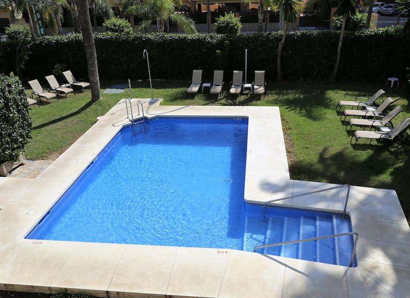 Pool Foto