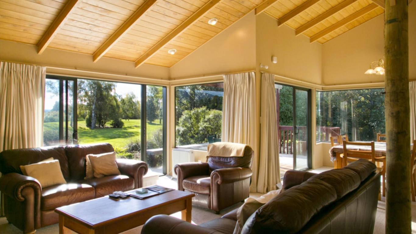 Tongariro Lodge