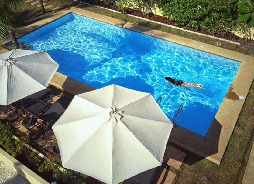 Pool Foto