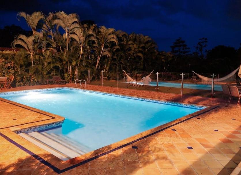 Pool Foto