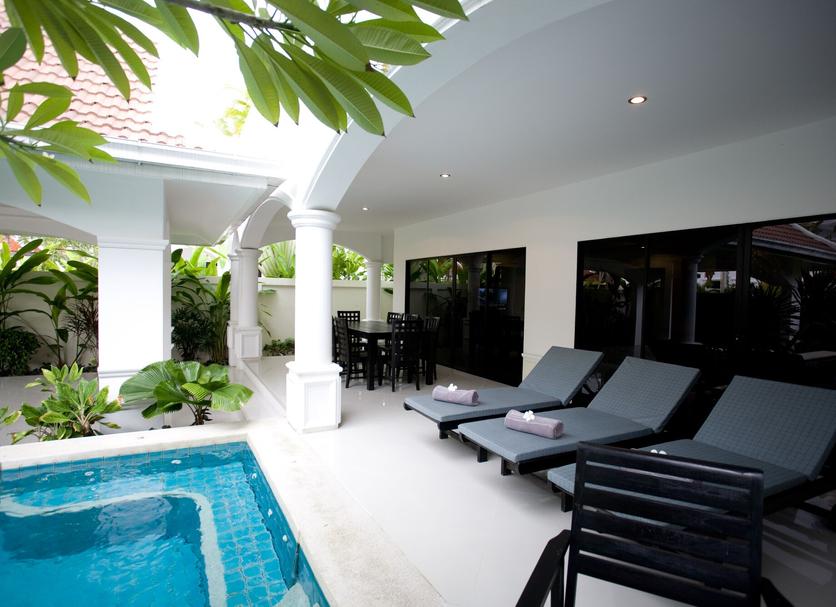 Pool Foto