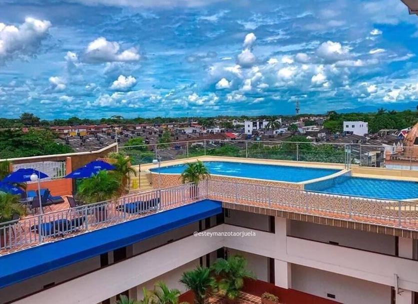 Pool Foto