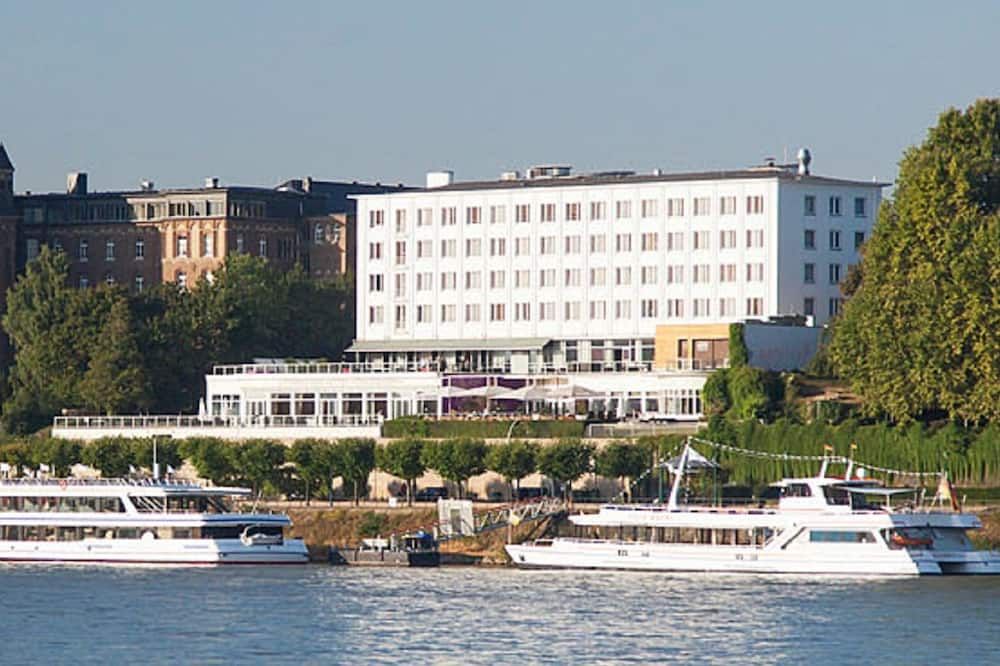 Gebäude