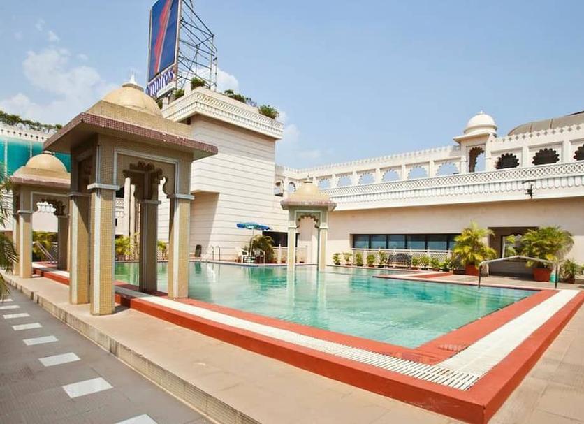 Pool Foto
