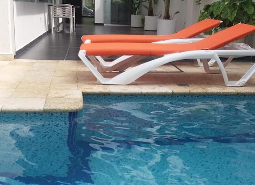 Pool Foto
