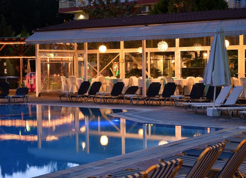 Pool Foto