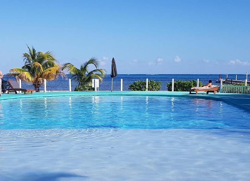 Pool Foto