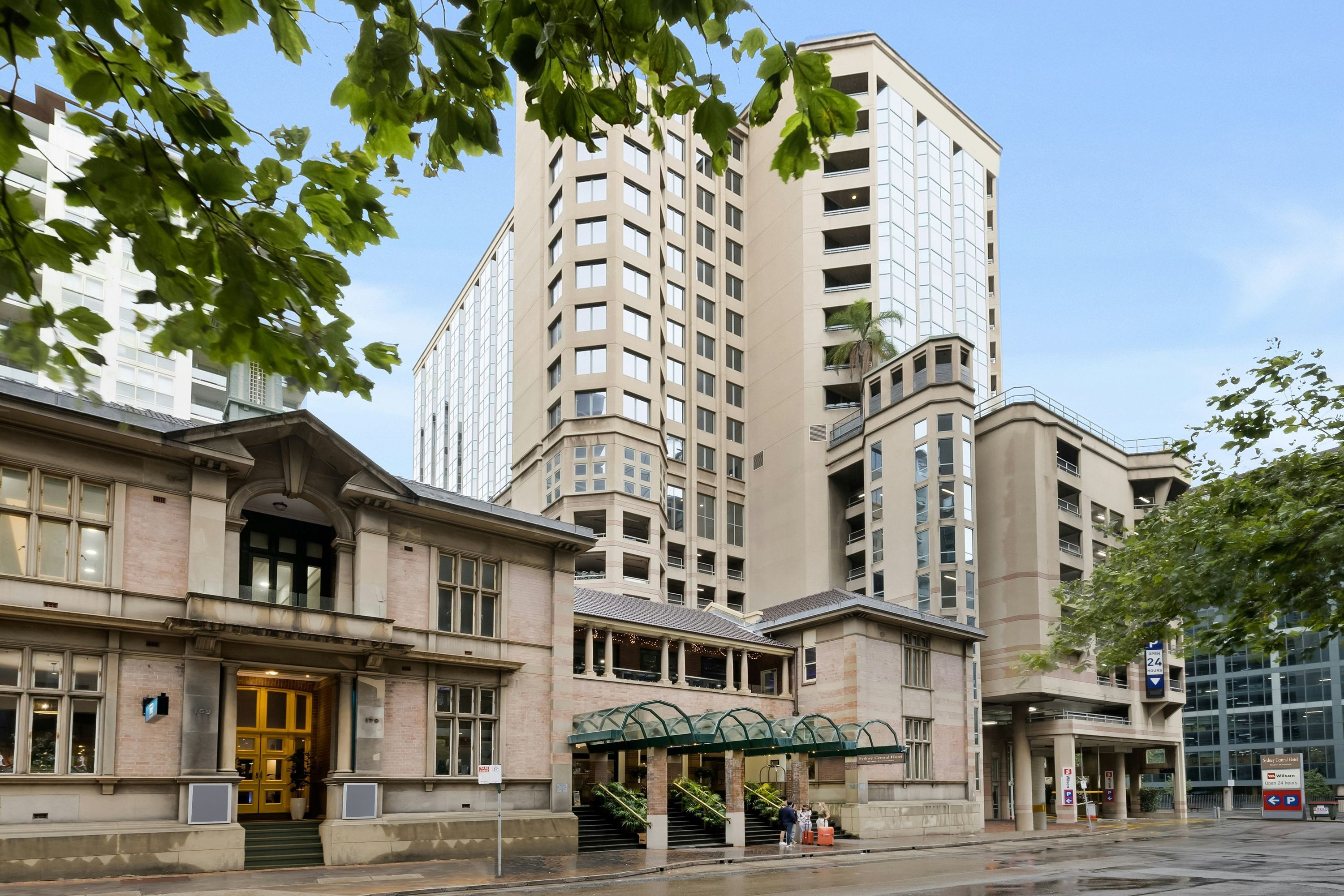 Gebäude