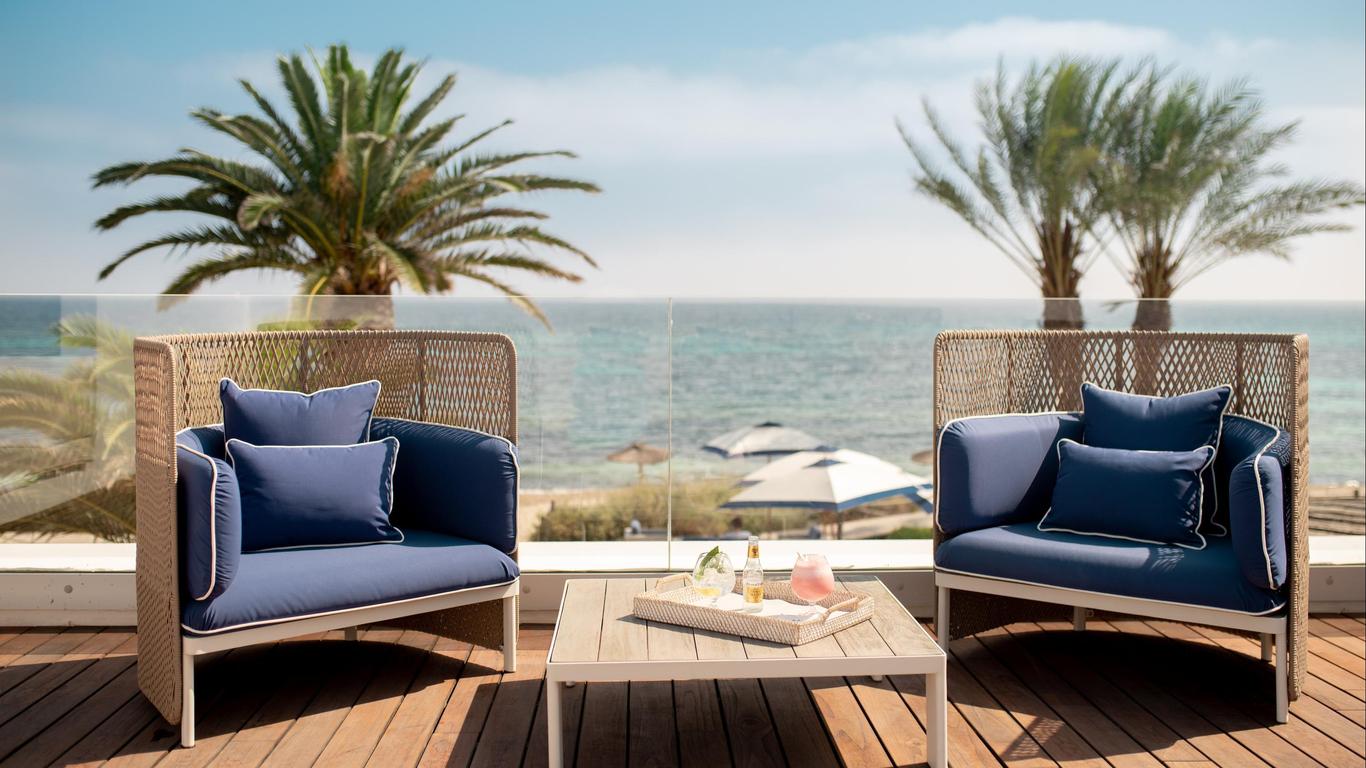 Gecko Hotel & Beach Club, a Small Luxury Hotel of the World