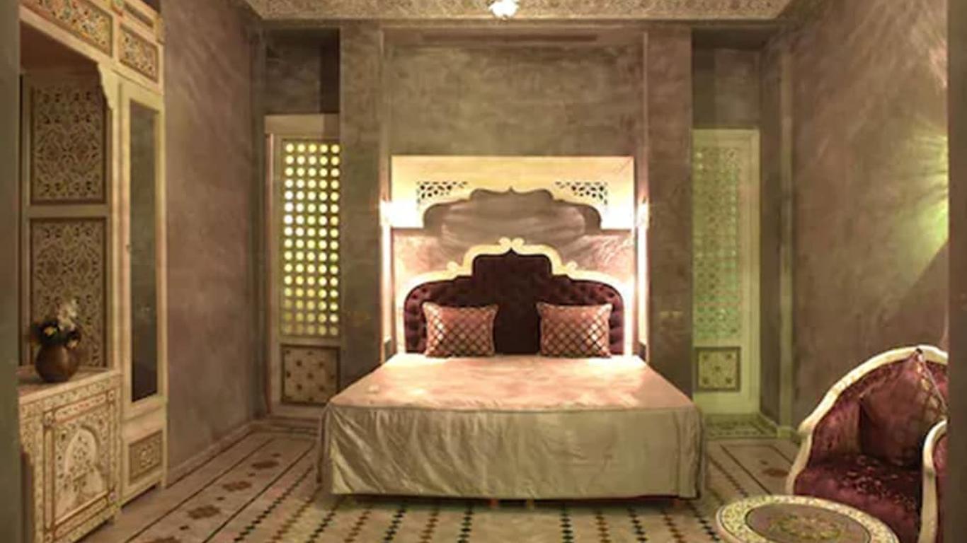 Riad Mumtaz Mahal