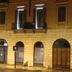 Gebäude