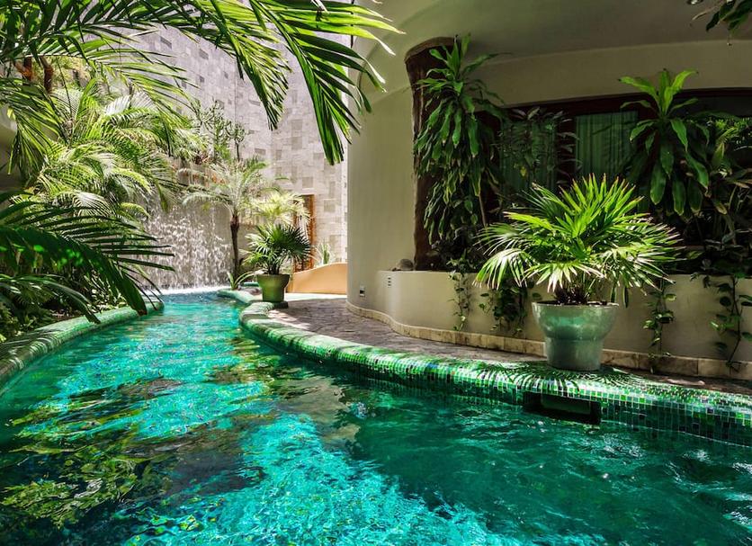 Pool Foto