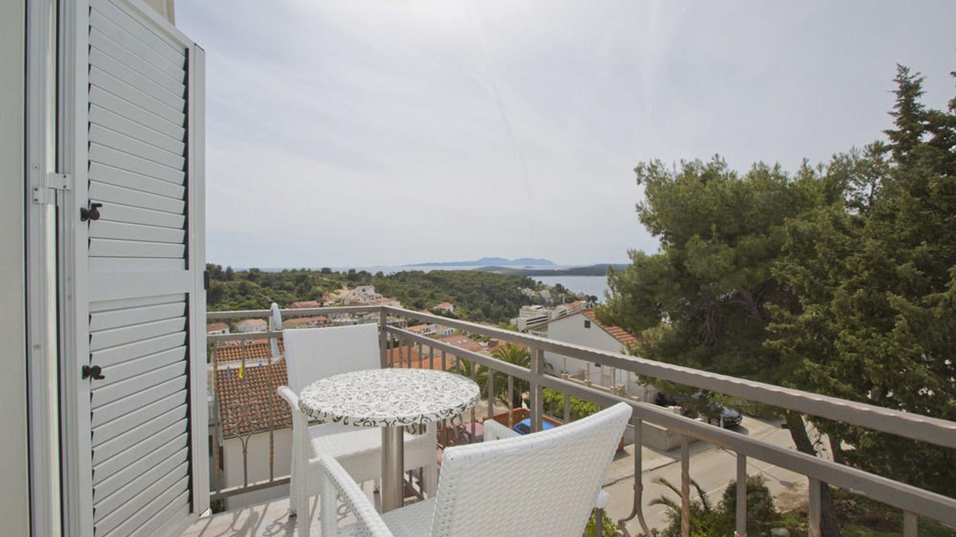 Youth Hostel Villa Marija