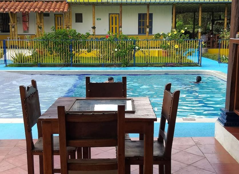 Pool Foto