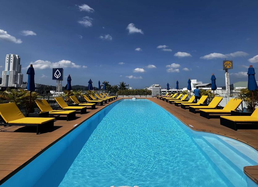 Pool Foto