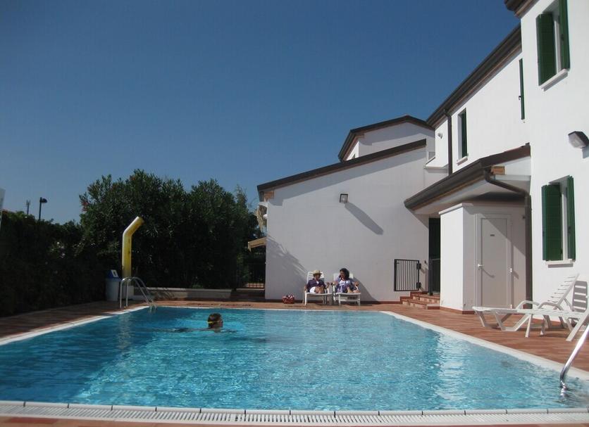 Pool Foto