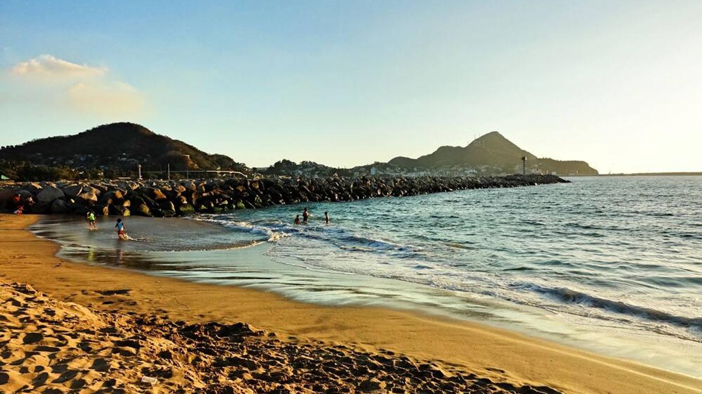 Marina Puerto Dorado
