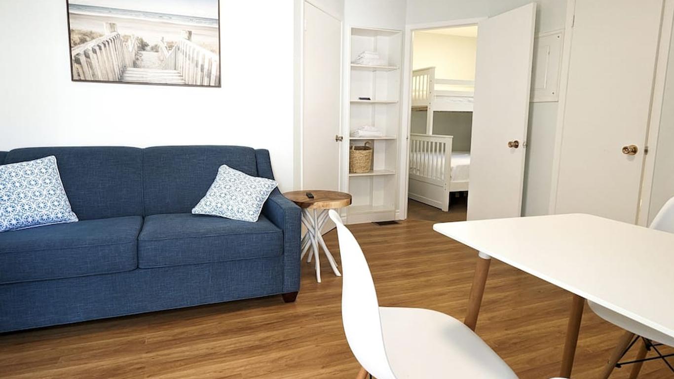 Oasis by the Bay Vacation Suites