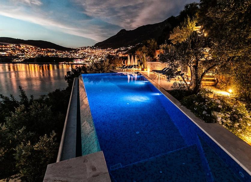 Pool Foto