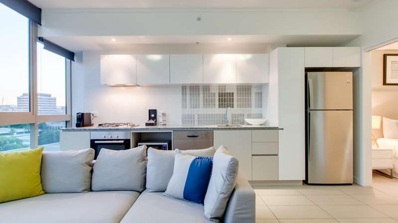 Alpha Mosaic Hotel Brisbane