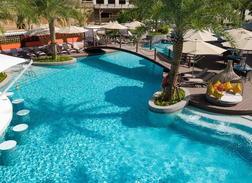 Pool Foto