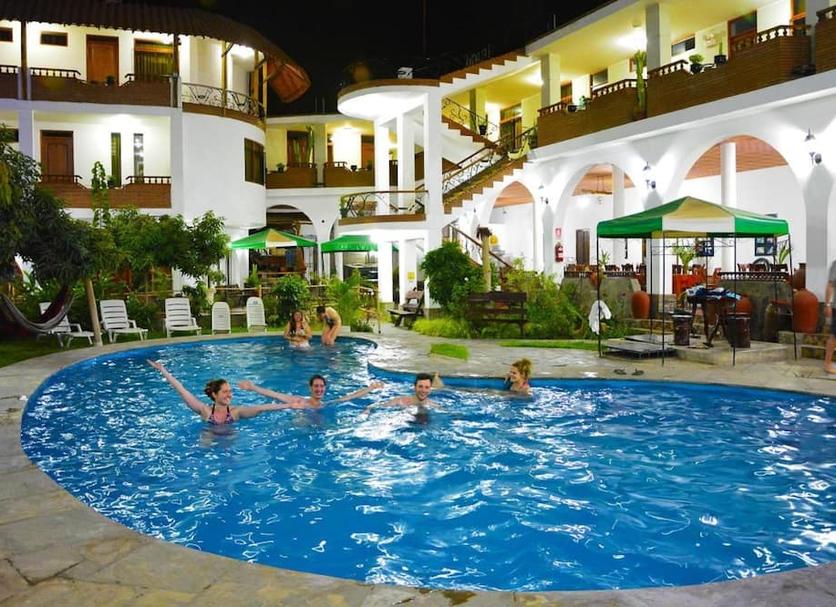Pool Foto
