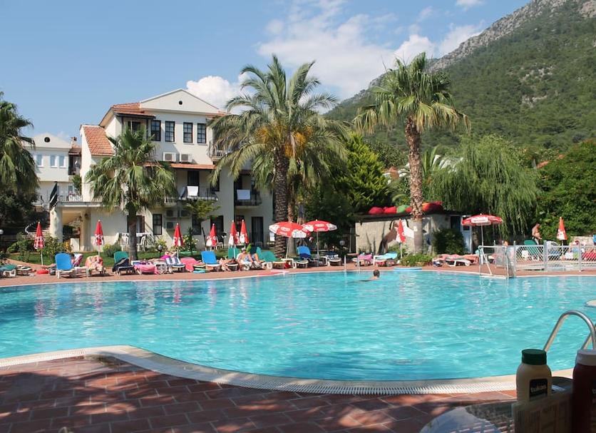 Pool Foto