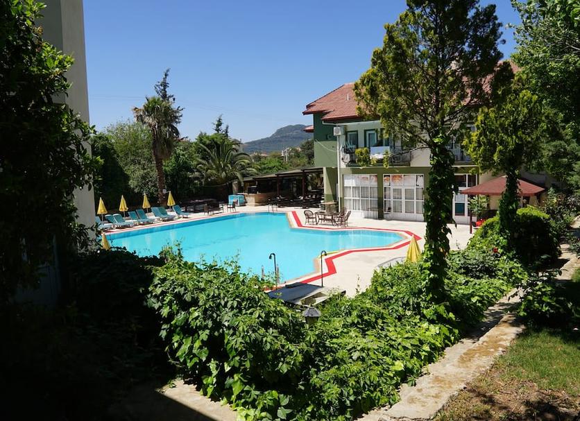 Pool Foto