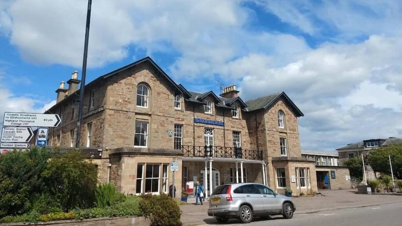The National Hotel