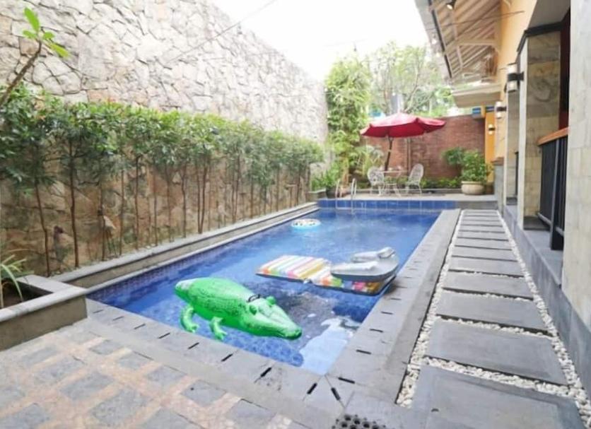 Pool Foto