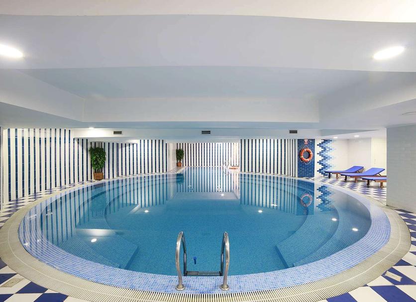 Pool Foto