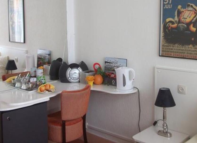 Zimmerausstattung Foto