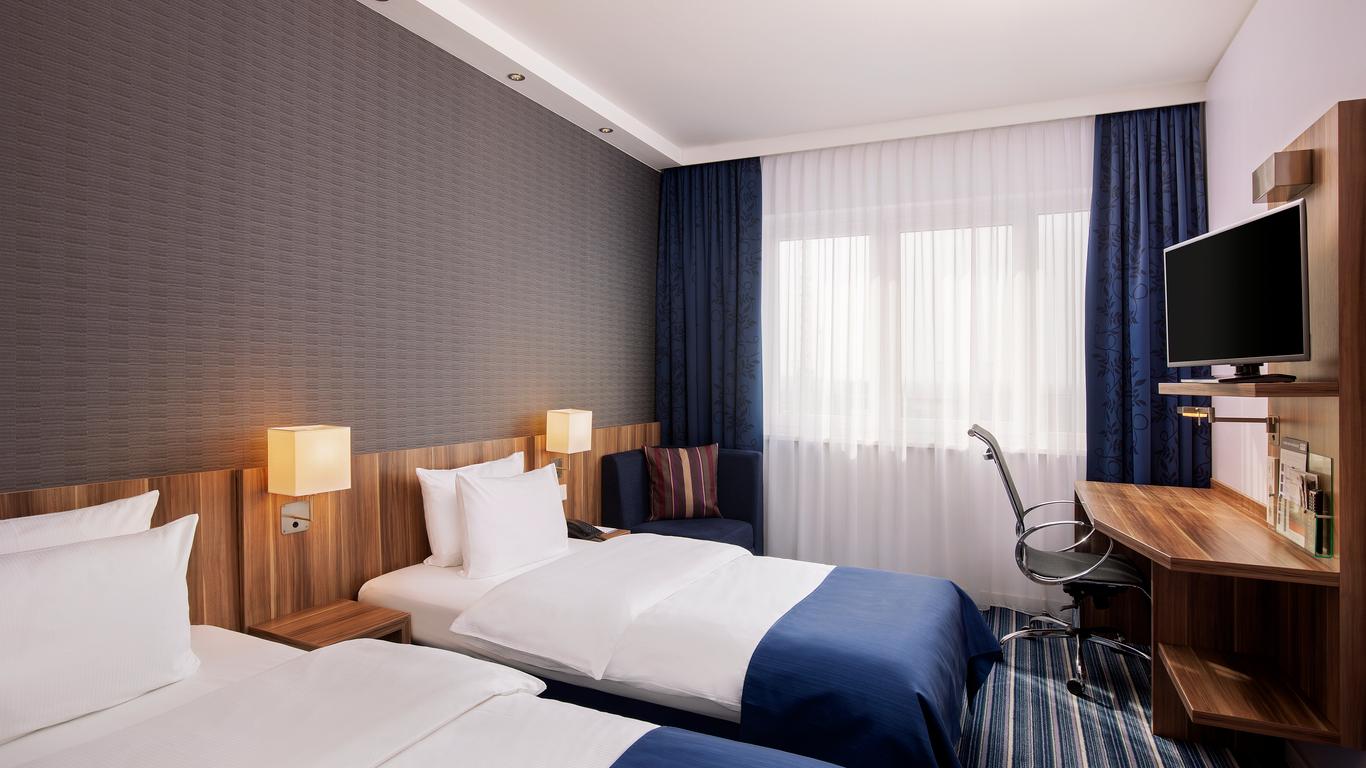 Holiday Inn Express Bremen Airport