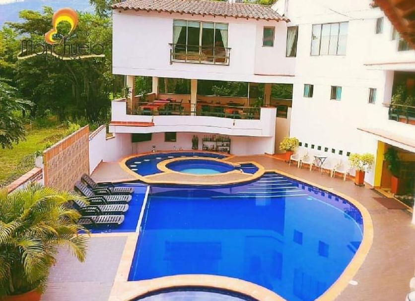 Pool Foto
