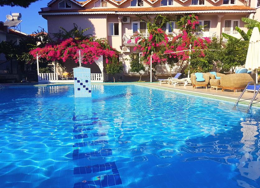 Pool Foto