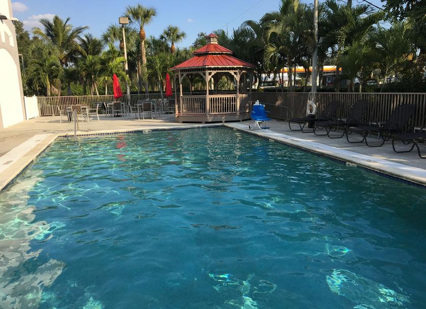 Pool Foto