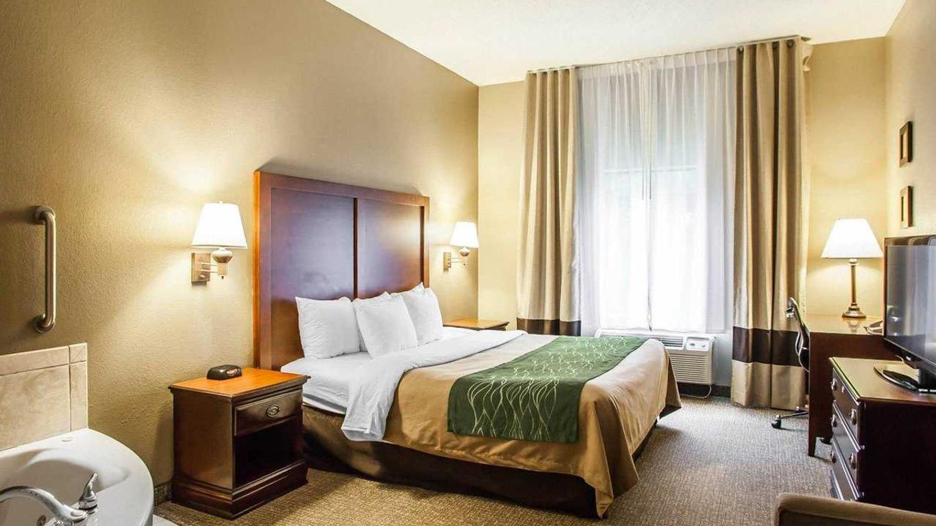 Comfort Inn & Suites St. Louis-O'Fallon