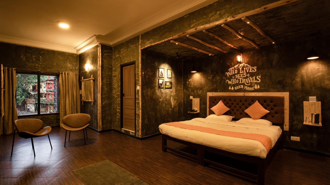Hotel Vivek Coonoor